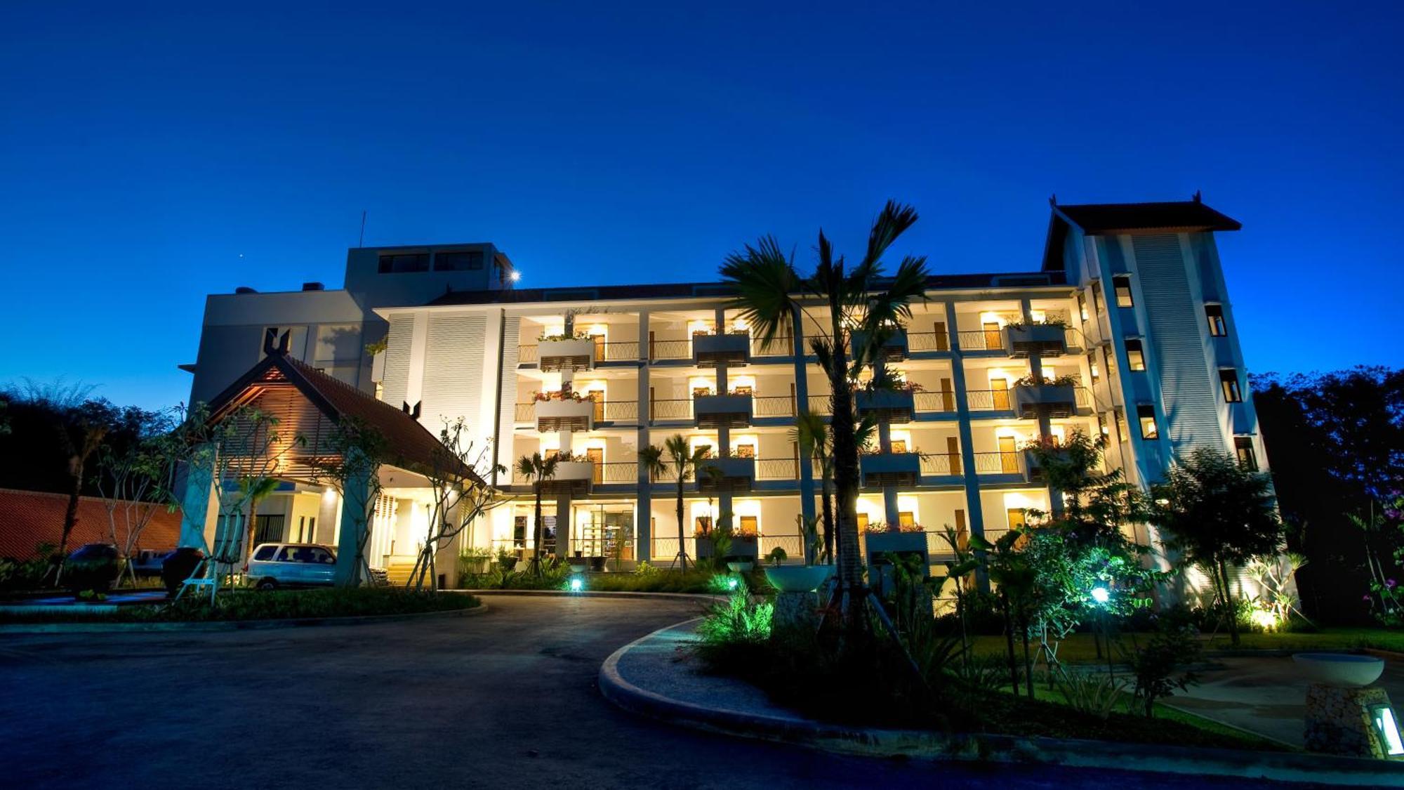 Bintang Flores Hotel Лабуан Баджо Екстериор снимка
