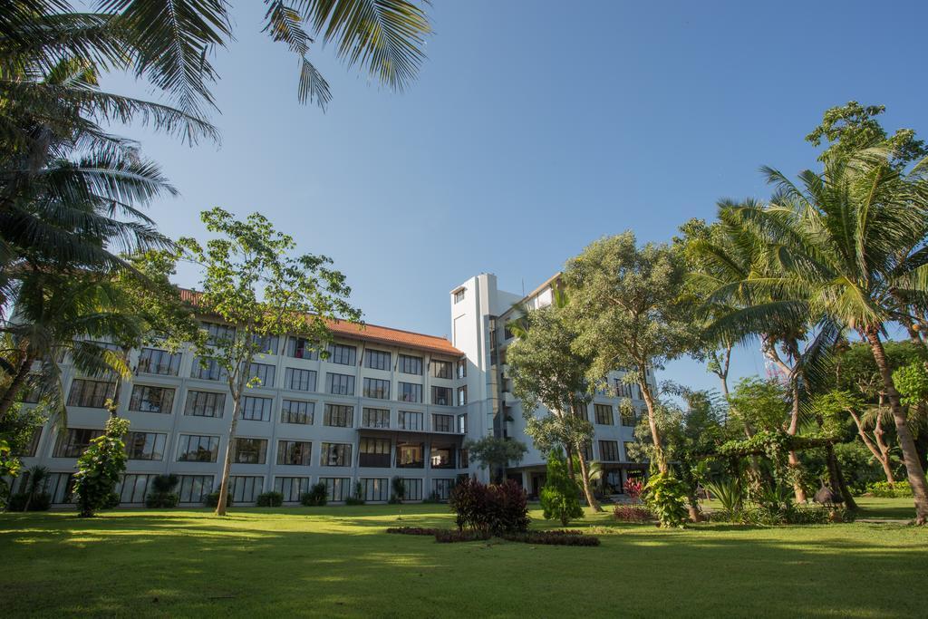 Bintang Flores Hotel Лабуан Баджо Екстериор снимка